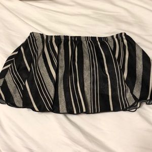 Black and white striped flowy tube top.